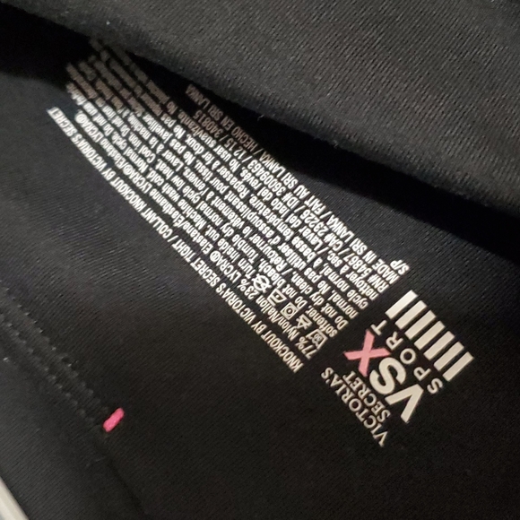 3 pairs of VS leggings bundle - Picture 2 of 3